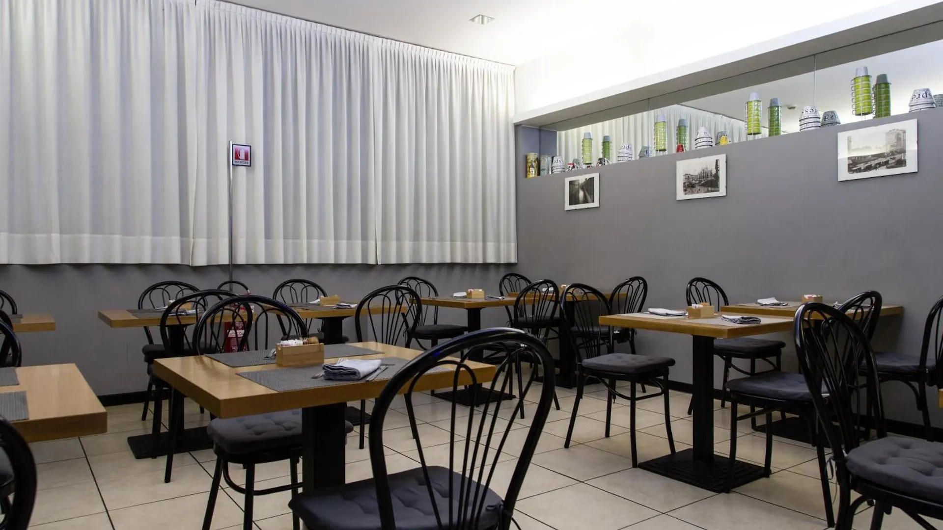 Hotel Berlino Milano 3*,